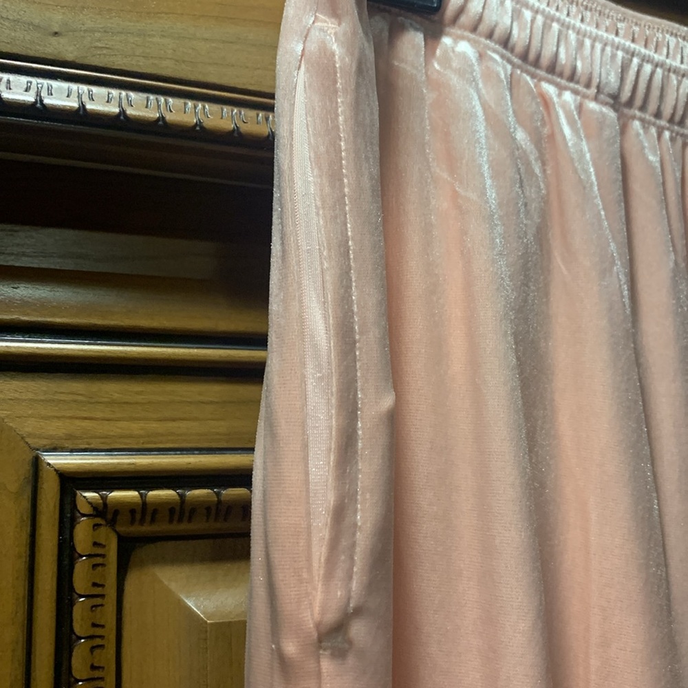 NWOT Nordstrom Velour Pajamas in Pink Smoke Size Large - Picture 8 of 11